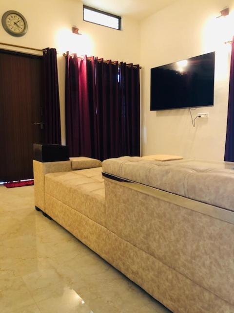 Tattva 2 Appartement Benares Buitenkant foto